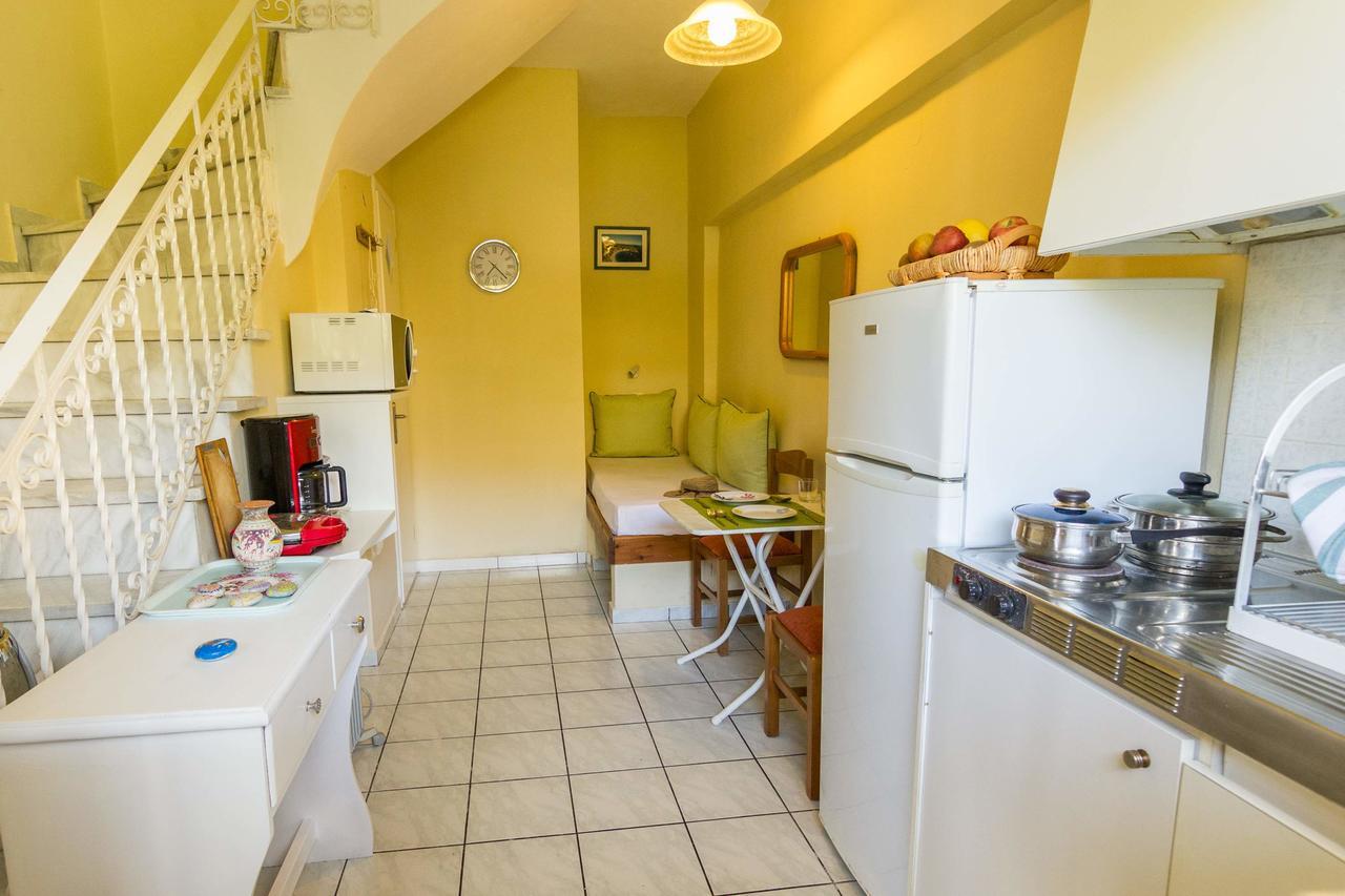 Stathopoulos Apartments サンパティキ エクステリア 写真