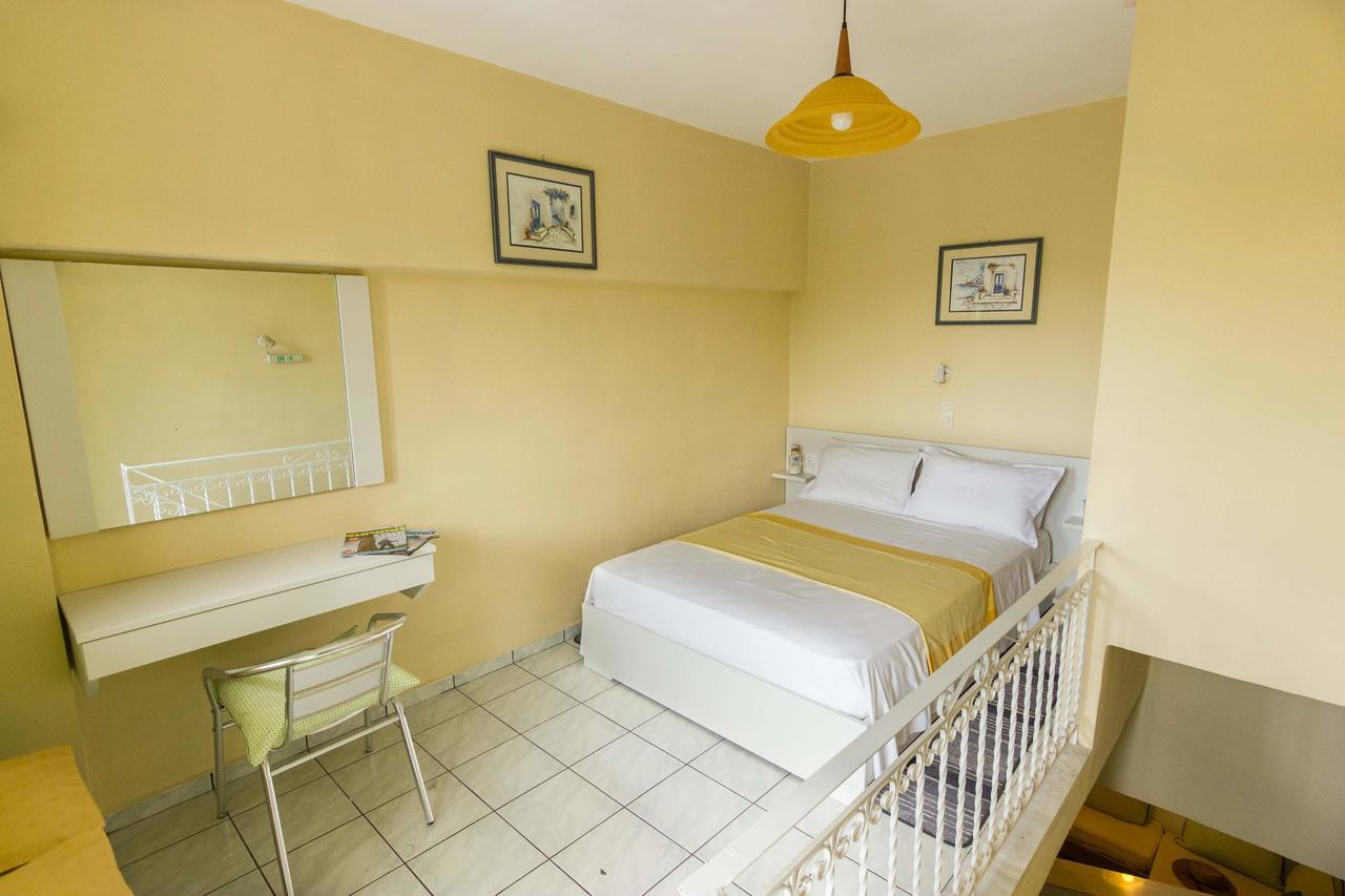 Stathopoulos Apartments サンパティキ エクステリア 写真